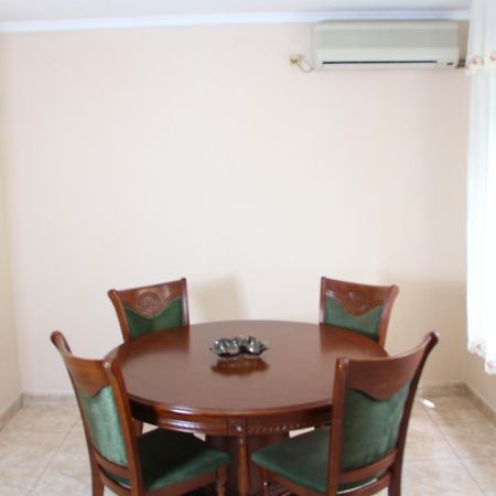 Apartment Luka Kotor Exterior photo